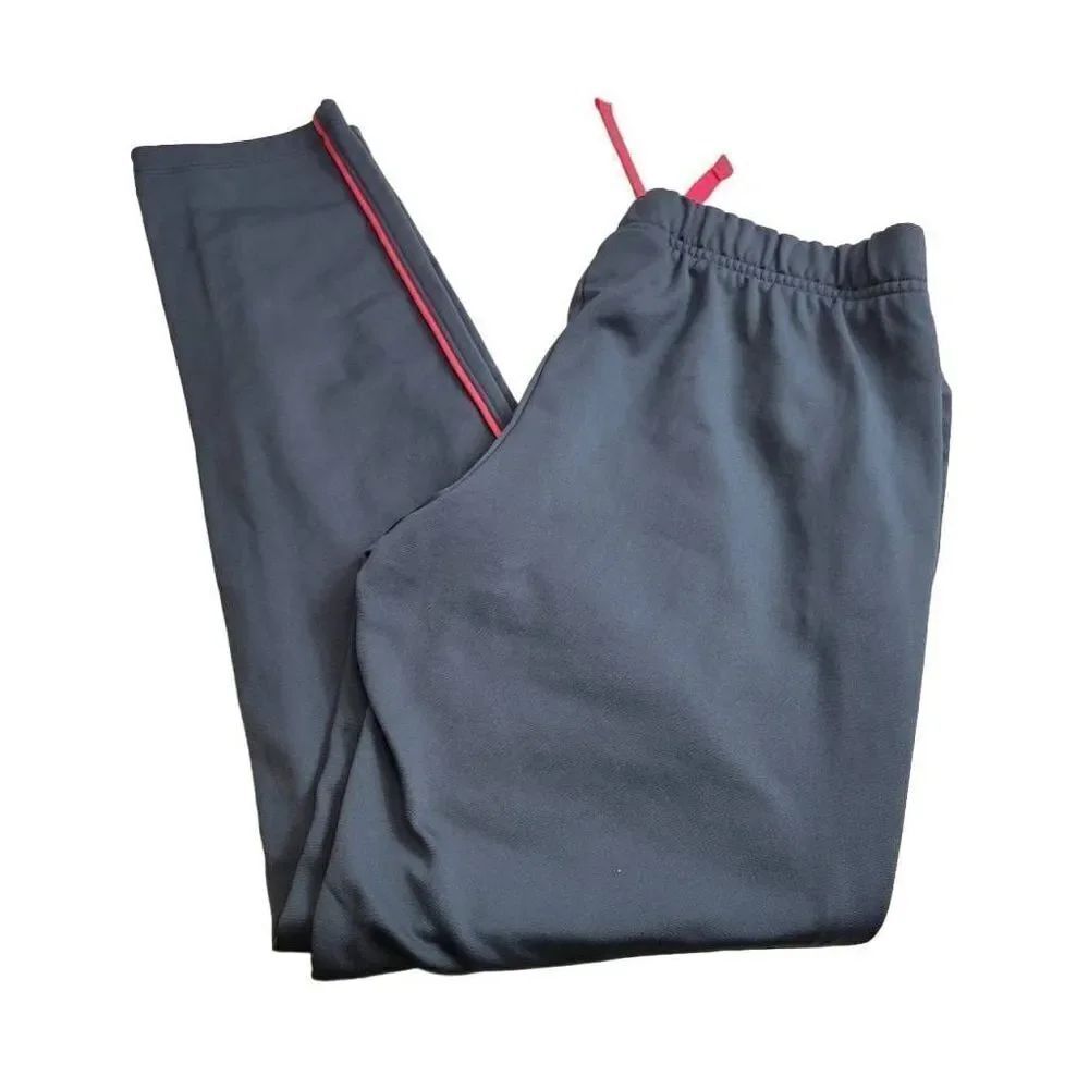 Under Armour looseโfit warmup pantsโYL